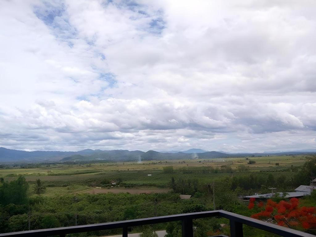 Thaton Hill Resort Mae Ai Eksteriør billede